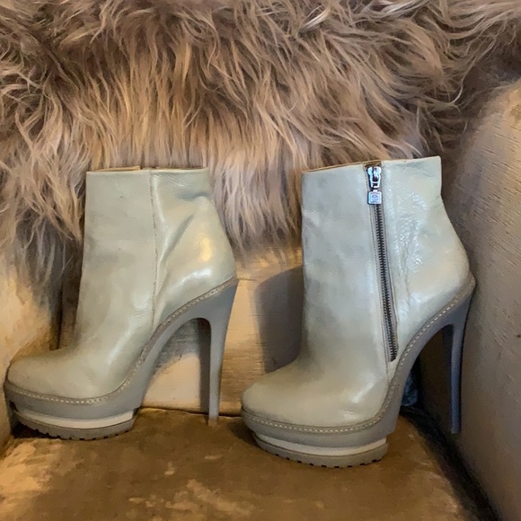 Authentic Herve Leger boots - Picture 3 of 8